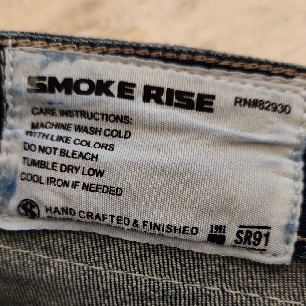 Smoke Rise Distressed Jeans - Picture 3 of 16